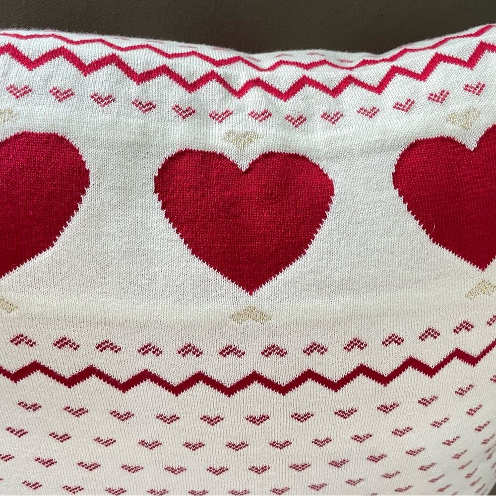 Bella Lux LARGE Valentines Hearts Knit Accent Throw Pillow White Red Gold 20x20 - Picture 3 of 4